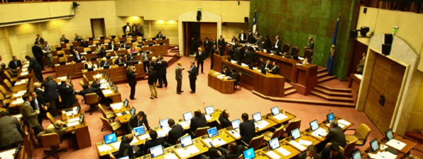 CÁMARA PIDE AL EJECUTIVO MEDIDAS EN FAVOR DE LOS TRABAJADORES A HONORARIOS DEL SECTOR PÚBLICO | Abogados en Calbuco - Estudio Jurídico